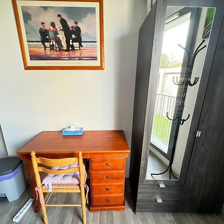 Jolie Chambre A Nanterre Prefecture Proche La Defense Arena Campus Sncf Et Paris Ngoại thất bức ảnh
