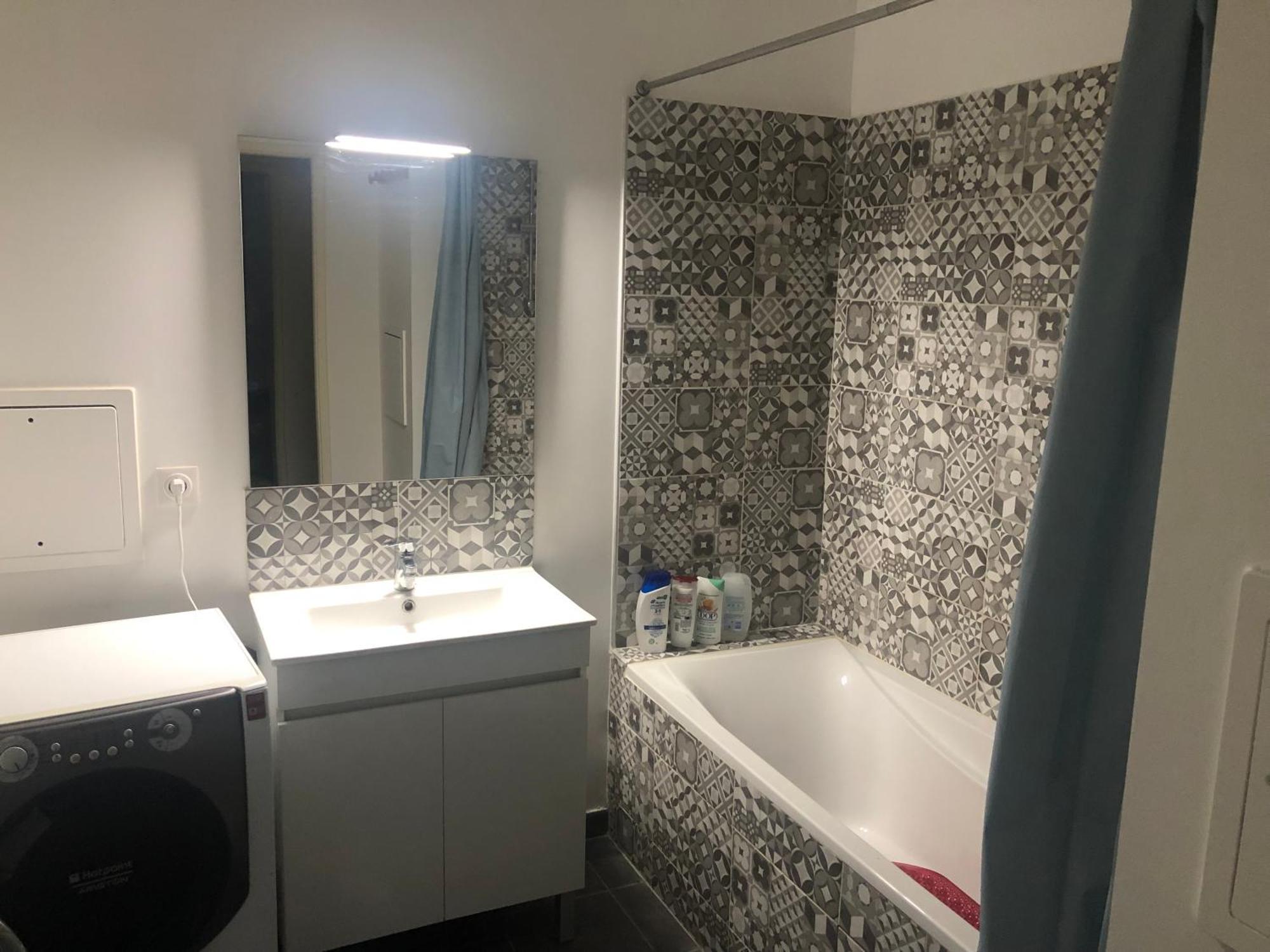 Jolie Chambre A Nanterre Prefecture Proche La Defense Arena Campus Sncf Et Paris Ngoại thất bức ảnh